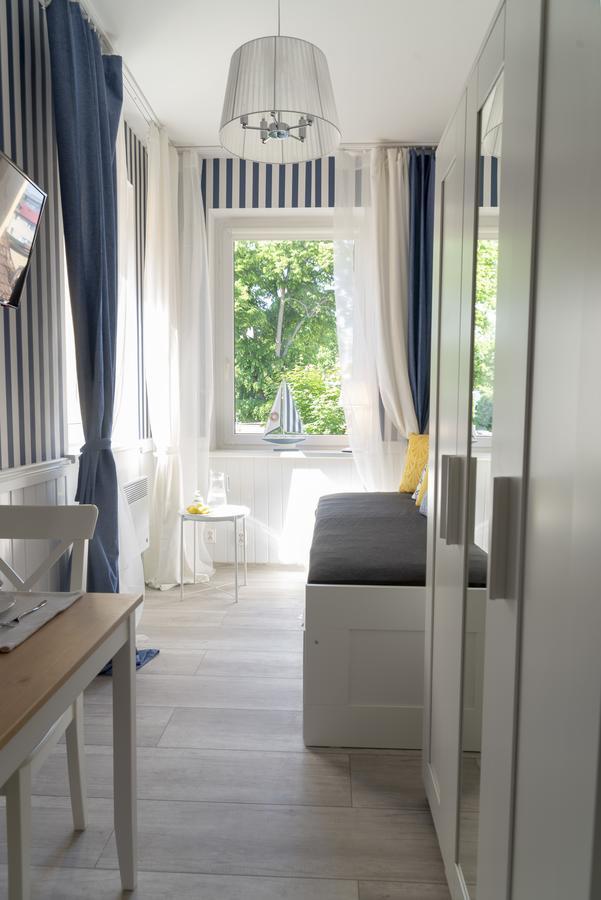 Marina House Apartments 미엥지즈드로예 외부 사진
