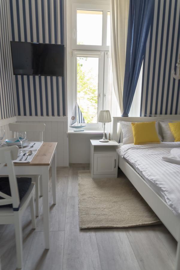 Marina House Apartments 미엥지즈드로예 외부 사진