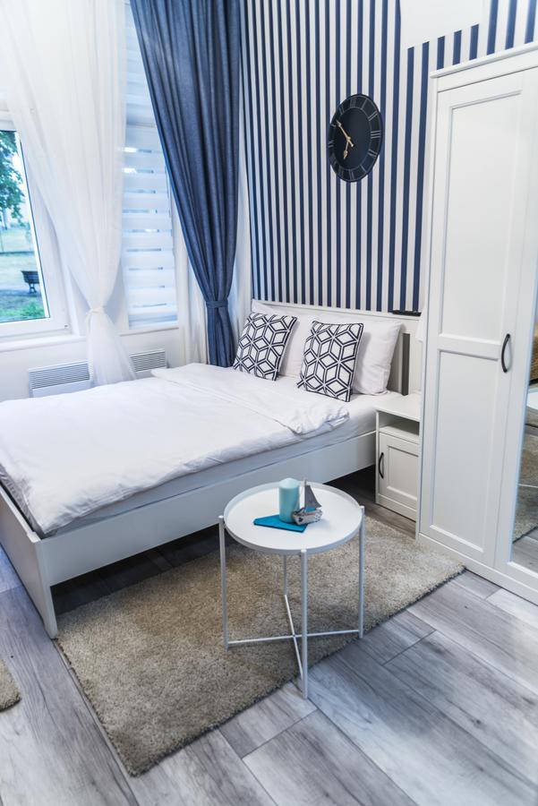 Marina House Apartments 미엥지즈드로예 외부 사진