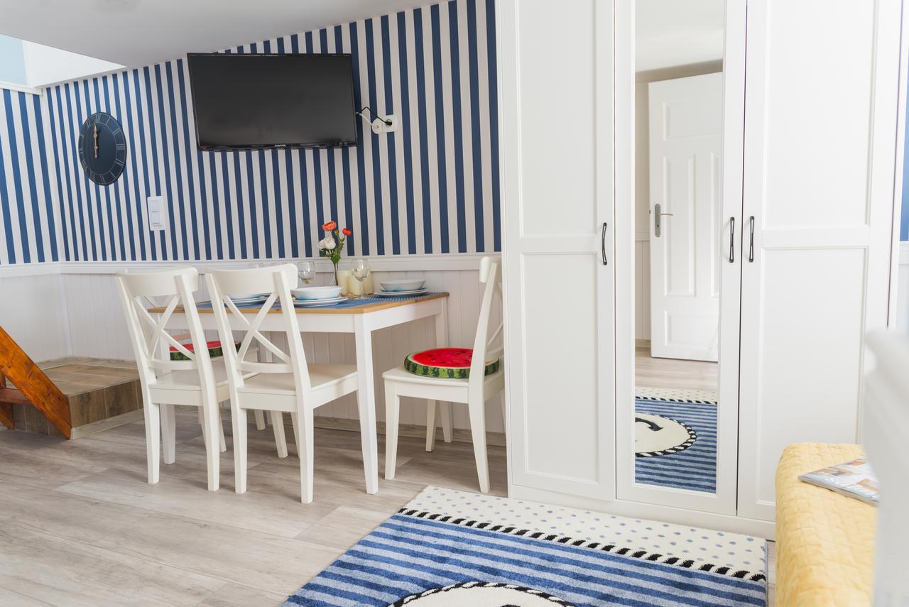 Marina House Apartments 미엥지즈드로예 외부 사진